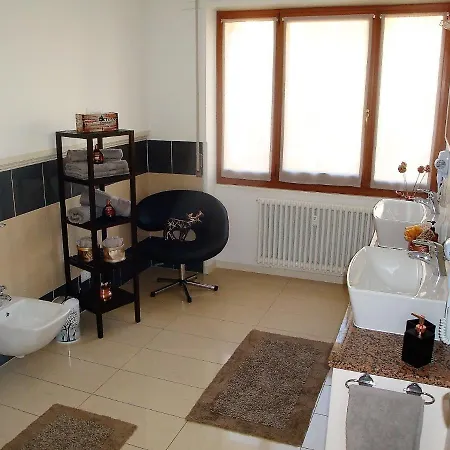 Apartman Lucini Ai Portici *